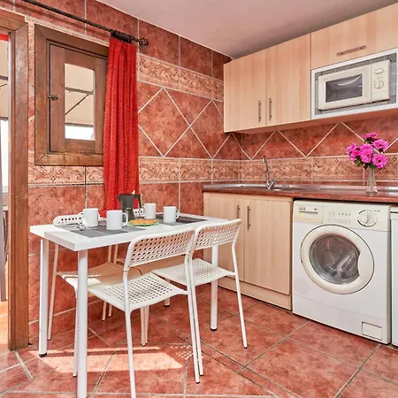 Estudio 1 D En El Centro De Διαμέρισμα Nerja