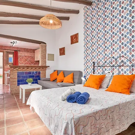 Estudio 1 D En El Centro De * Nerja